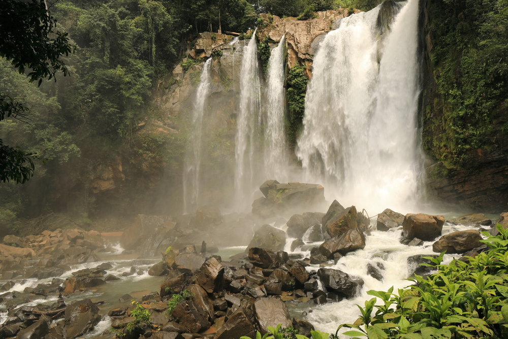 Cascades - Parque Nacional Los Quetzales - Costa Rica
