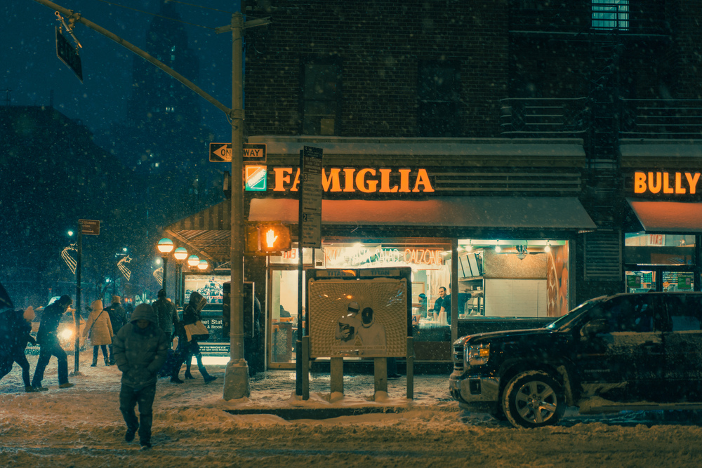 Famiglia - Velvet Snow, NYC